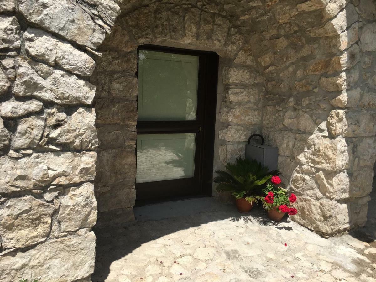 Aparthotel Casa Sarlo Petina Exterior foto