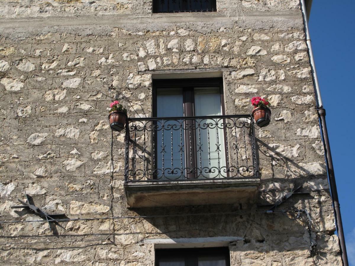 Aparthotel Casa Sarlo Petina Exterior foto