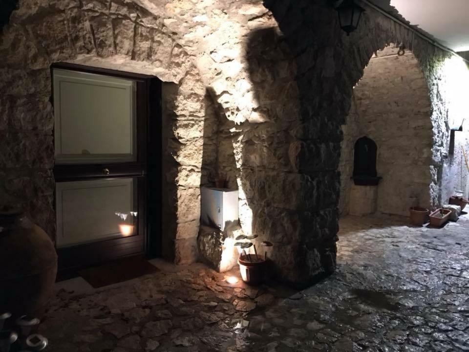 Aparthotel Casa Sarlo Petina Exterior foto